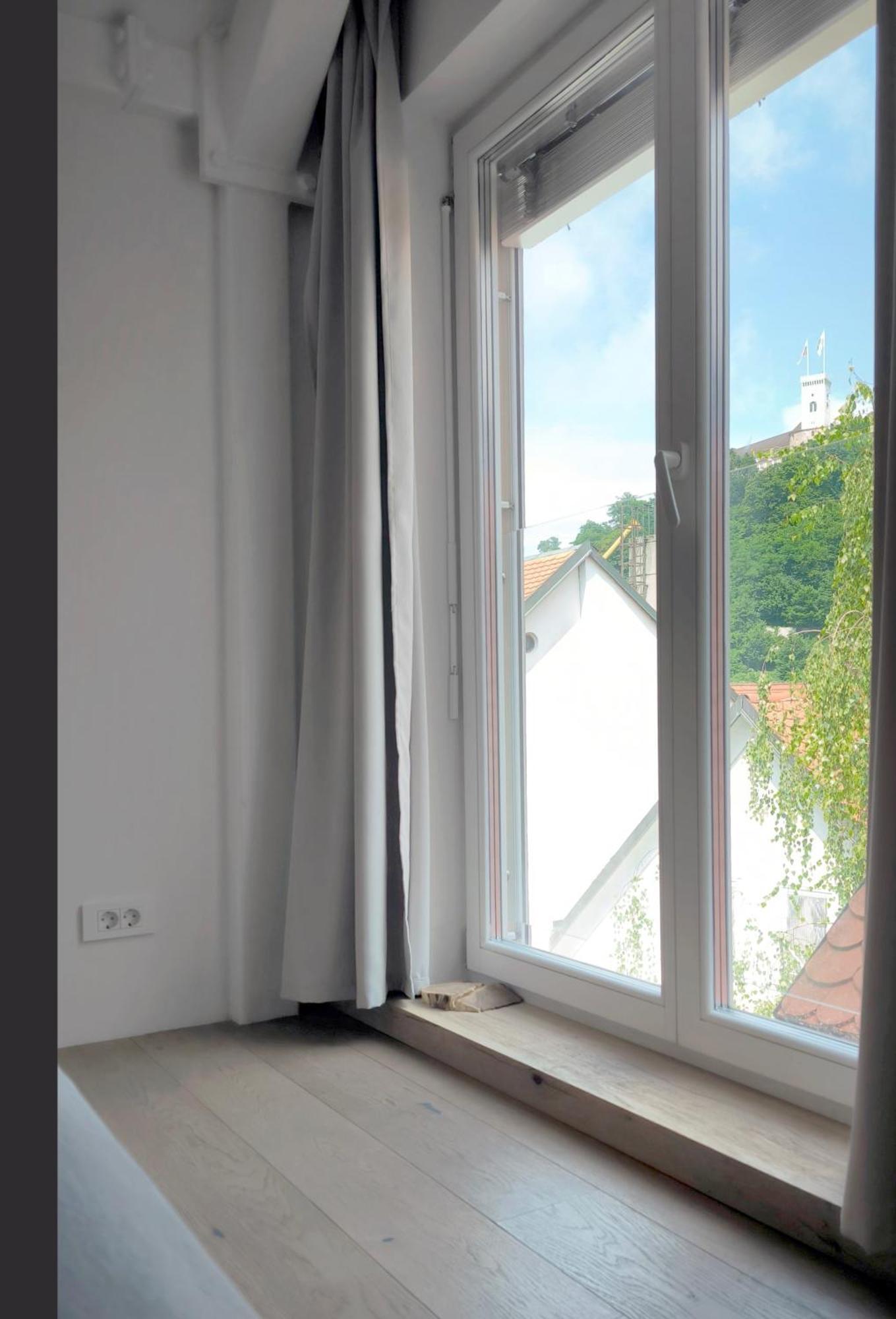 Penthouse View In Town Apartment Ljubljana Bagian luar foto